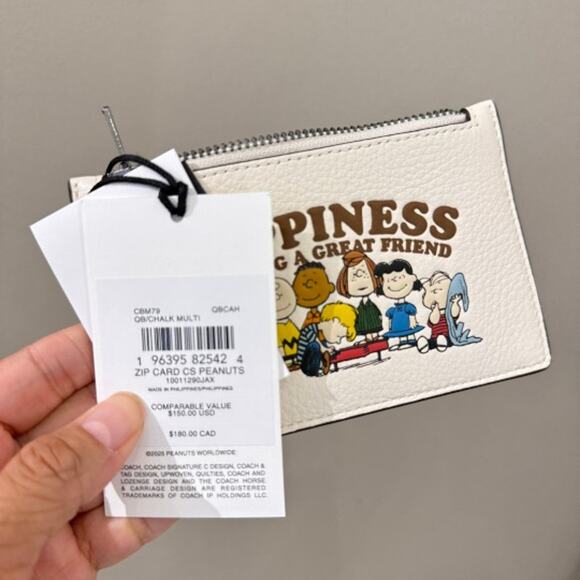 Last 1 ‼️Coach X Peanuts Zip Card Case CBM79 - Picture 5 of 5